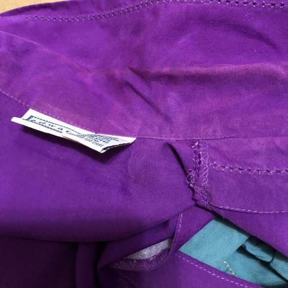 100% Silk Button Down Sleeveless Edward Top - Picture 6 of 7